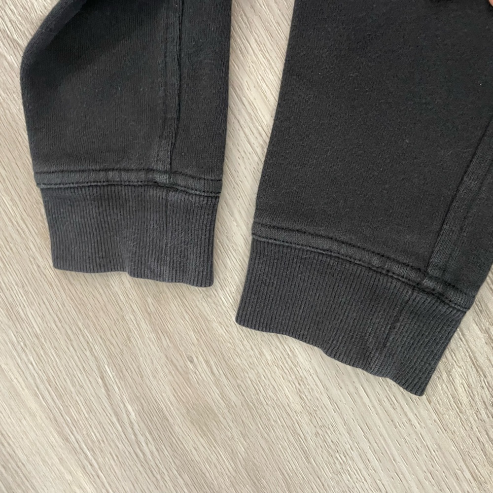 Lululemon Wind Down Grey Zip up Jacket. Size 4 - Picture 6 of 11